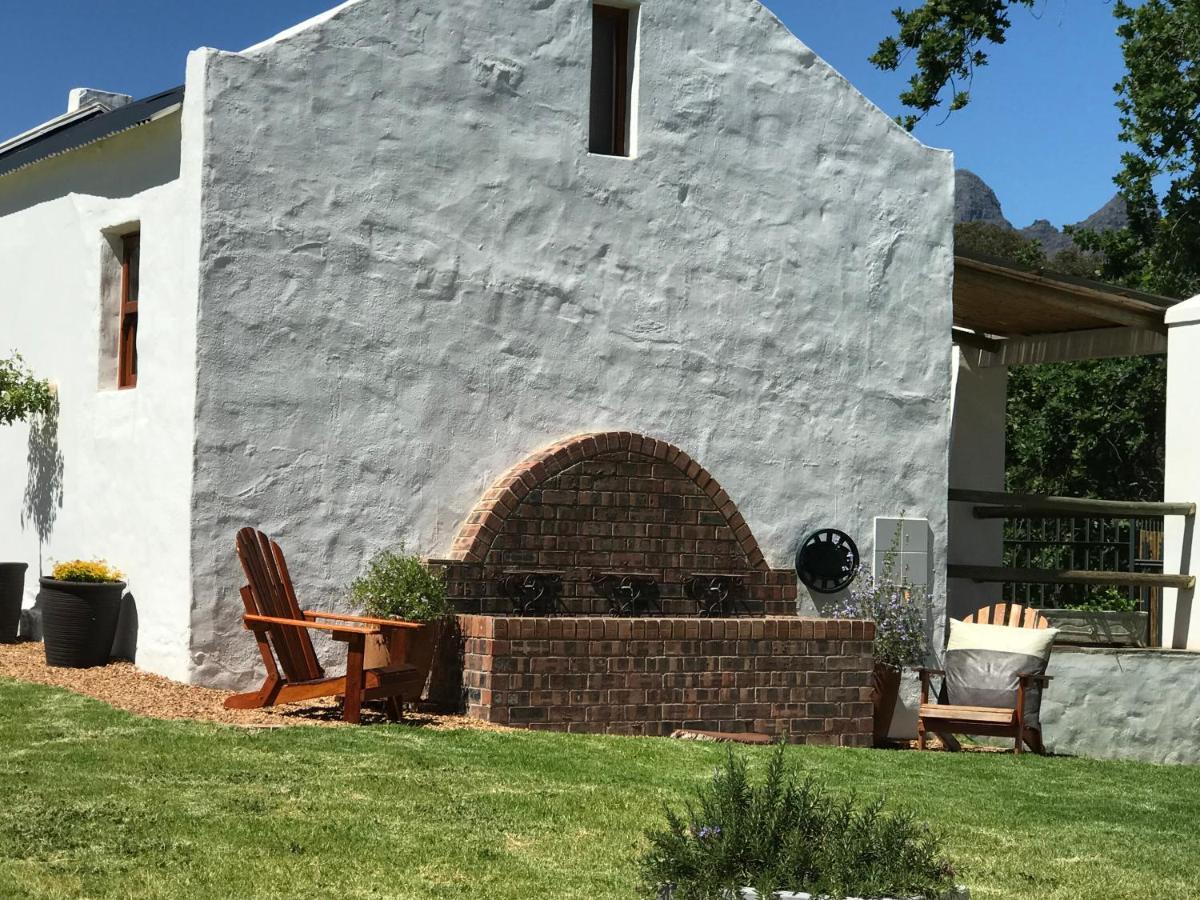 Raithby Winelands Historical Cottage エクステリア 写真